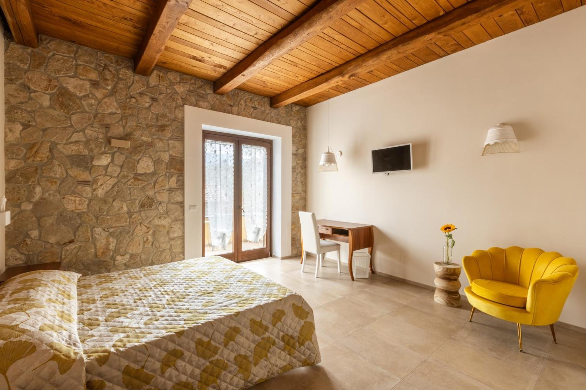 Resort Agriturismo Maliandi San Rufo Exteriör bild