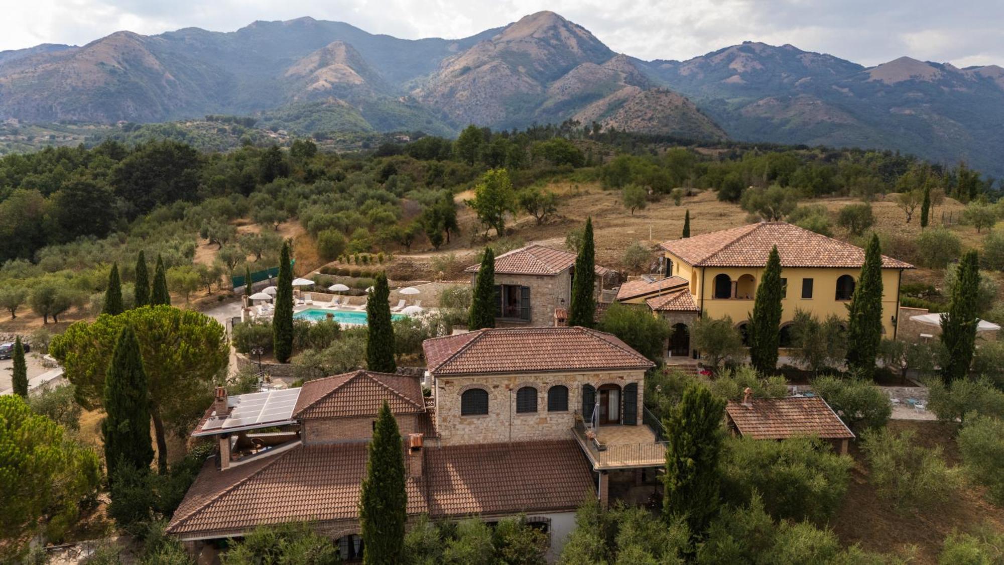 Resort Agriturismo Maliandi San Rufo Exteriör bild